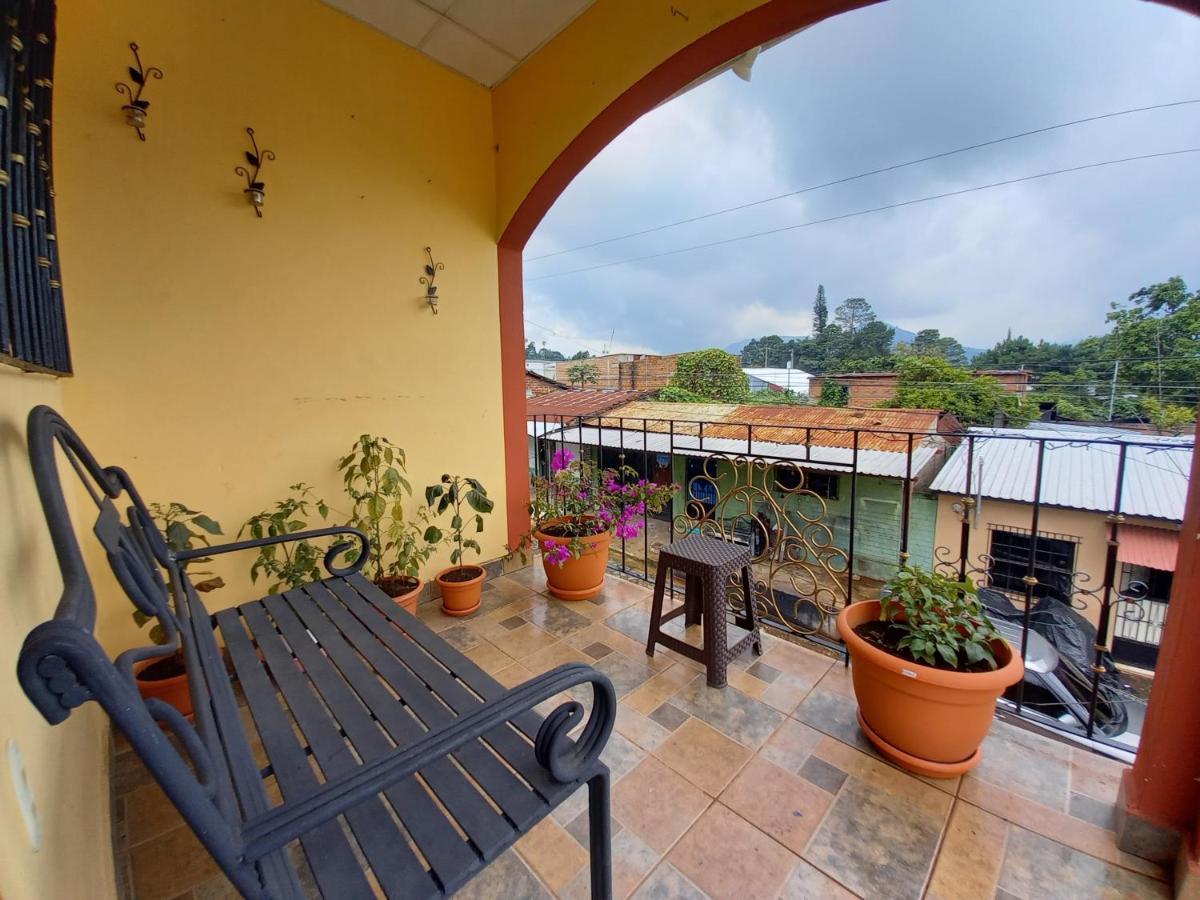 Hostal Las Veraneras Ataco Консепсьон-де-Атако Экстерьер фото